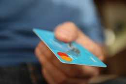 Laat uw kredietkaart u geen vals gevoel van verzekering geven